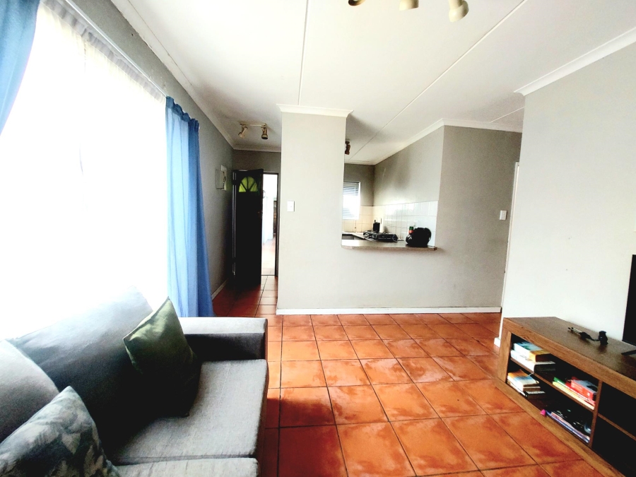 2 Bedroom Property for Sale in Sanlamhof Western Cape